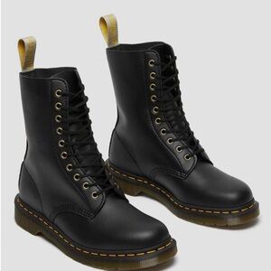 Dr. Martens Vegan 1490 Felix Mid Calf Boots